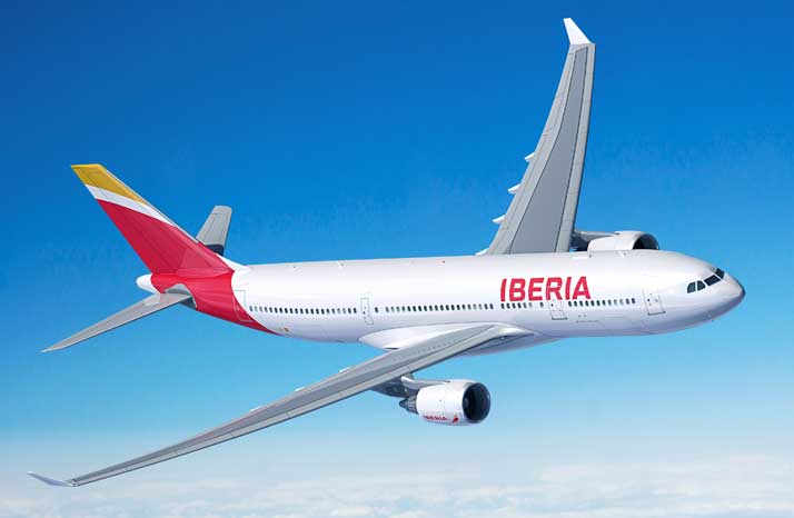 Iberia apuesta por estimular la demanda y recupera el 85% de su capacidad en verano.